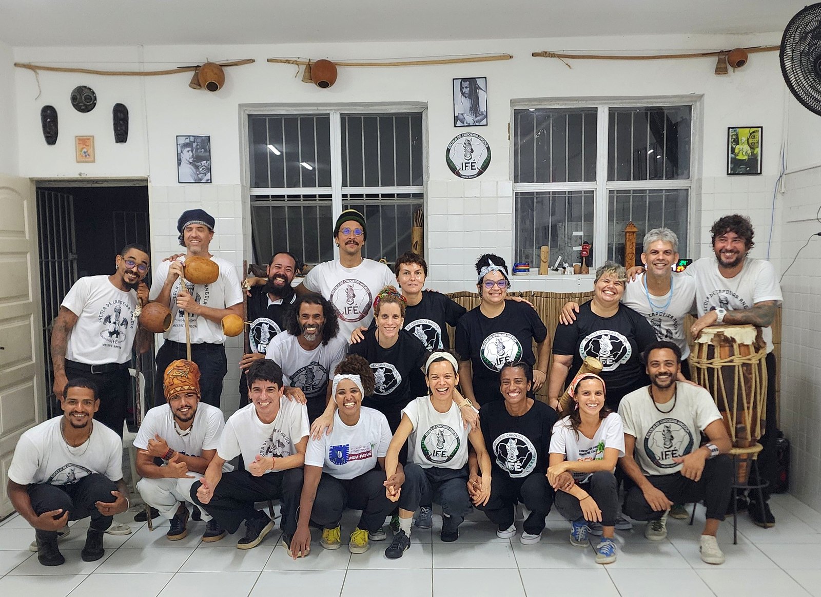 O grupo reunido na sede